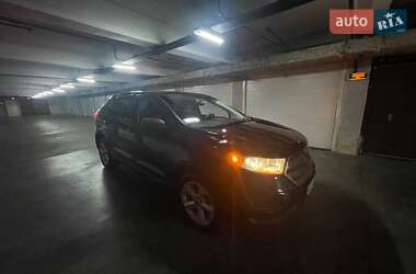 Позашляховик / Кросовер Ford Edge 2017 в 