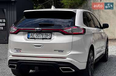 Внедорожник / Кроссовер Ford Edge 2018 в 