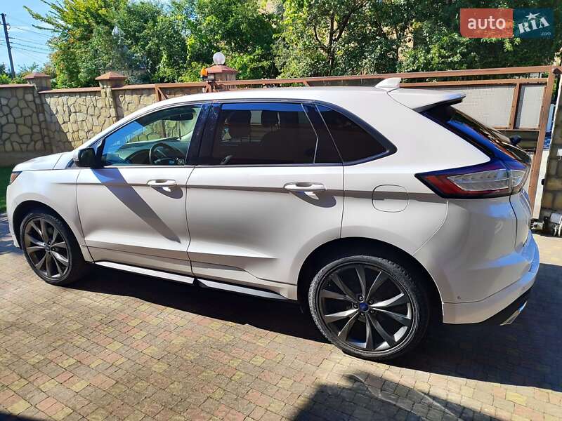 Внедорожник / Кроссовер Ford Edge 2016 в Ивано-Франковске