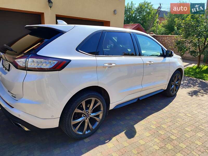 Внедорожник / Кроссовер Ford Edge 2016 в Ивано-Франковске