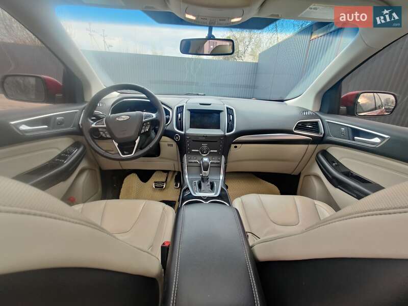 Позашляховик / Кросовер Ford Edge 2016 в Львові