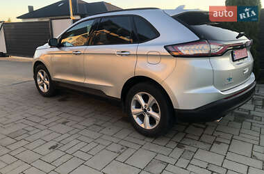 Внедорожник / Кроссовер Ford Edge 2015 в 