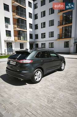 Внедорожник / Кроссовер Ford Edge 2015 в 