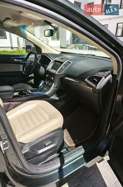 Внедорожник / Кроссовер Ford Edge 2015 в 