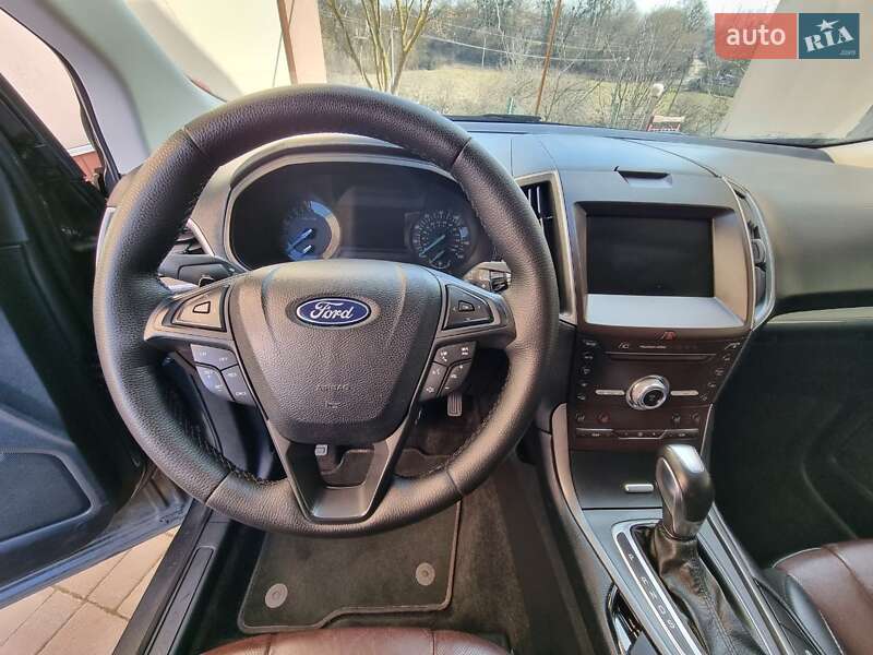 Позашляховик / Кросовер Ford Edge 2018 в Рівному