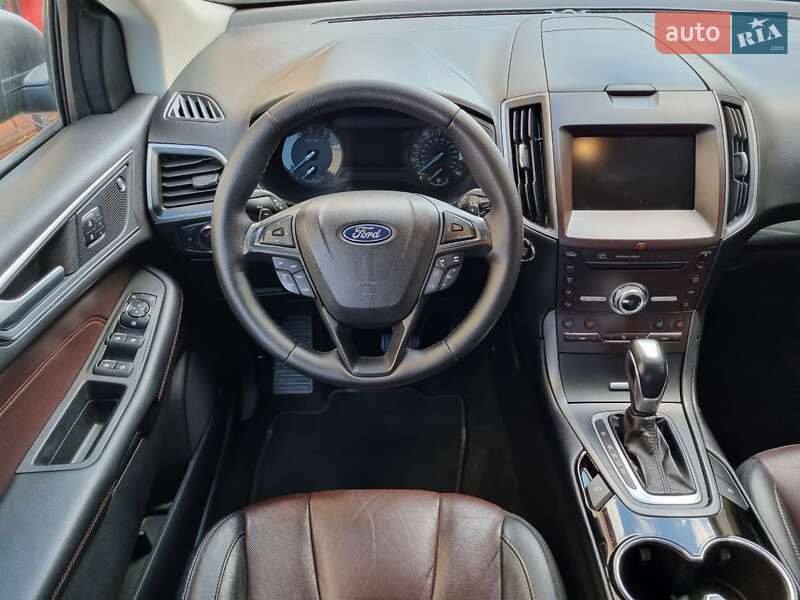 Позашляховик / Кросовер Ford Edge 2018 в Рівному