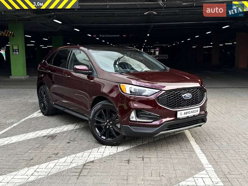 Внедорожник / Кроссовер Ford Edge 2022 в 