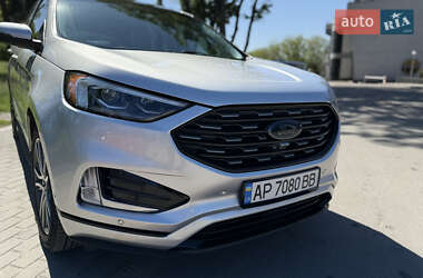 Внедорожник / Кроссовер Ford Edge 2019 в 