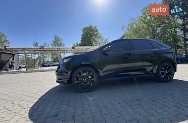 Внедорожник / Кроссовер Ford Edge 2017 в Черновцах