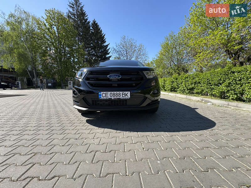 Внедорожник / Кроссовер Ford Edge 2017 в Черновцах
