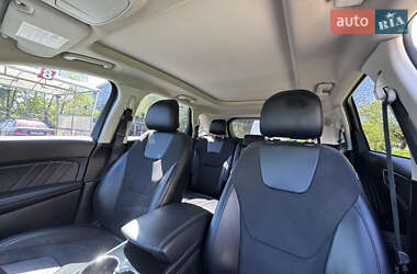 Позашляховик / Кросовер Ford Edge 2017 в 