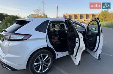 Внедорожник / Кроссовер Ford Edge 2015 в 