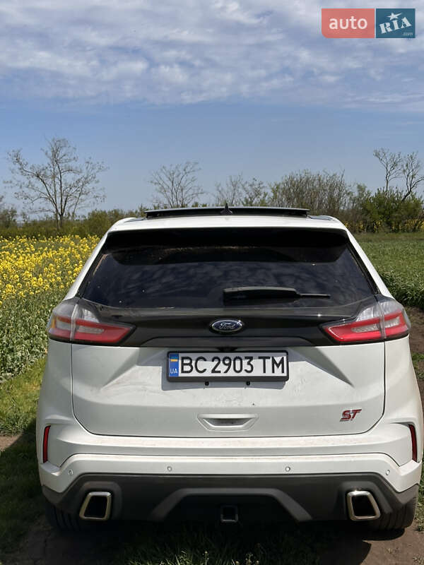 Внедорожник / Кроссовер Ford Edge 2021 в Татарбунарах