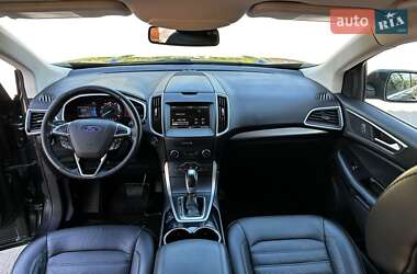 Внедорожник / Кроссовер Ford Edge 2015 в 
