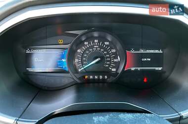 Внедорожник / Кроссовер Ford Edge 2015 в 