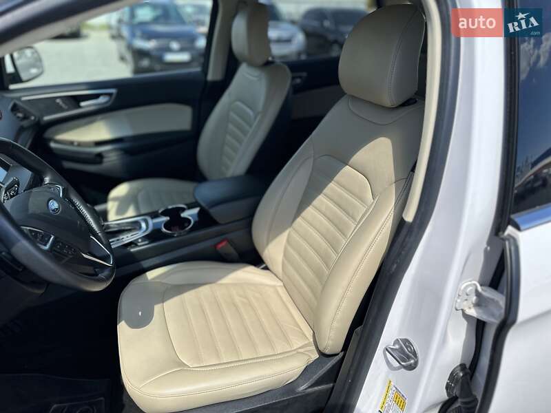 Внедорожник / Кроссовер Ford Edge 2018 в Черновцах