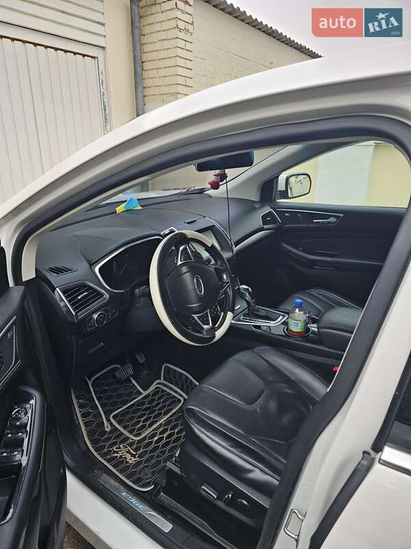 Внедорожник / Кроссовер Ford Edge 2015 в Львове