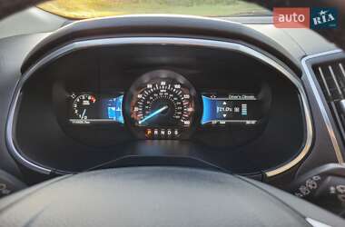 Внедорожник / Кроссовер Ford Edge 2018 в 