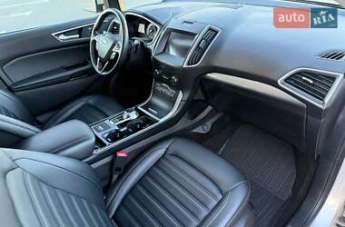 Внедорожник / Кроссовер Ford Edge 2019 в 
