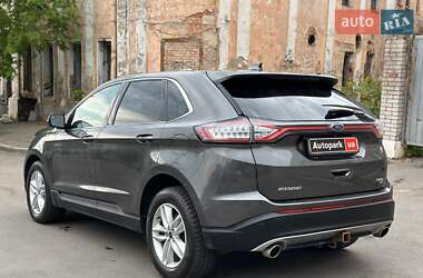 Внедорожник / Кроссовер Ford Edge 2016 в 
