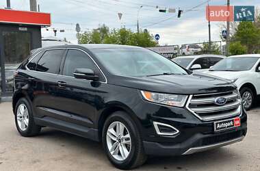 Внедорожник / Кроссовер Ford Edge 2017 в 