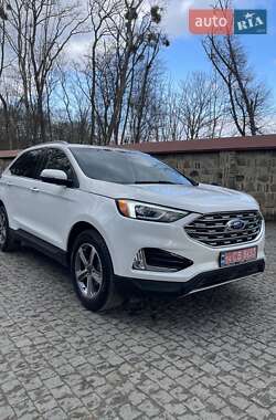 Позашляховик / Кросовер Ford Edge 2020 в Чернівцях