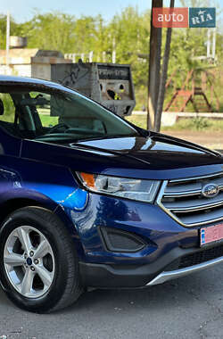 Позашляховик / Кросовер Ford Edge 2016 в 