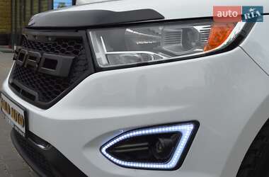 Внедорожник / Кроссовер Ford Edge 2016 в 