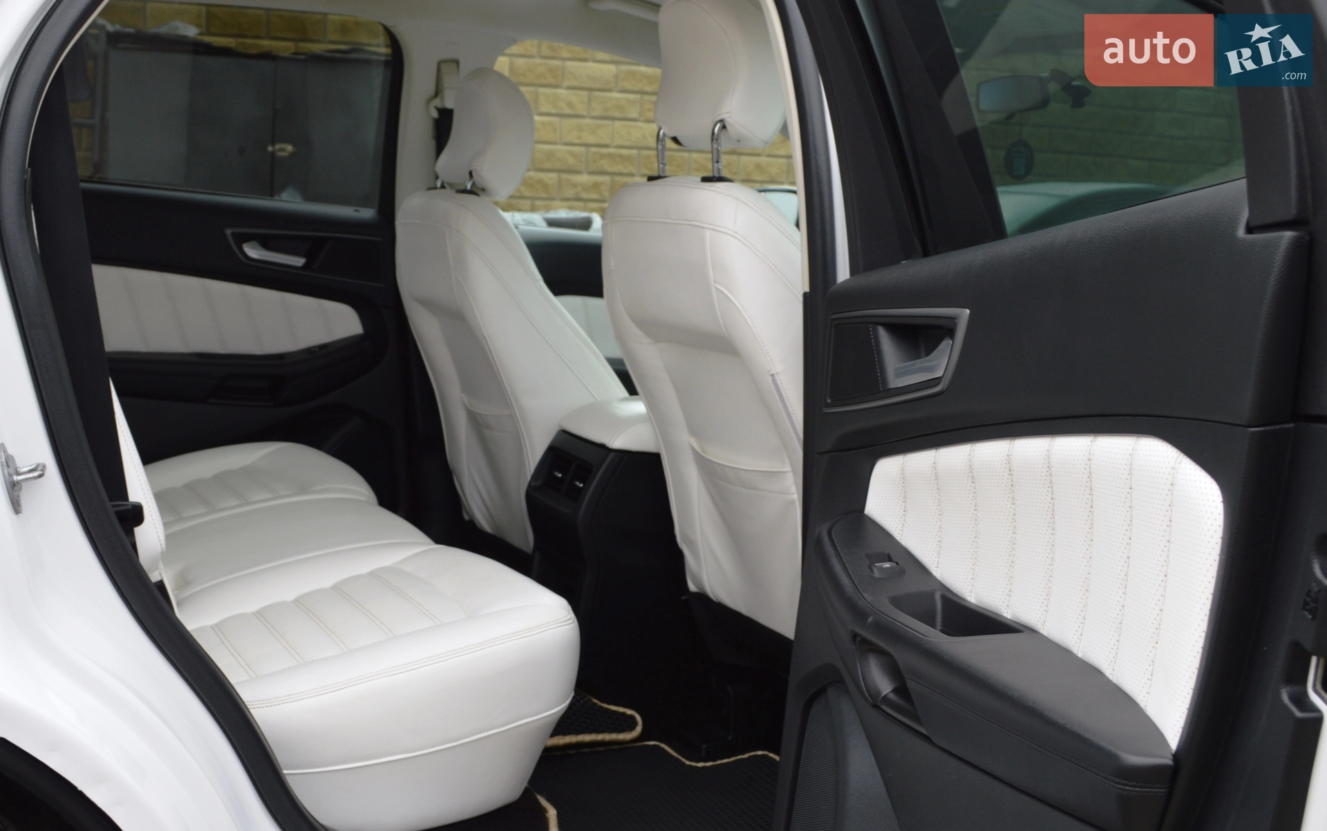 2016 Ford Edge - мініатюра 36
