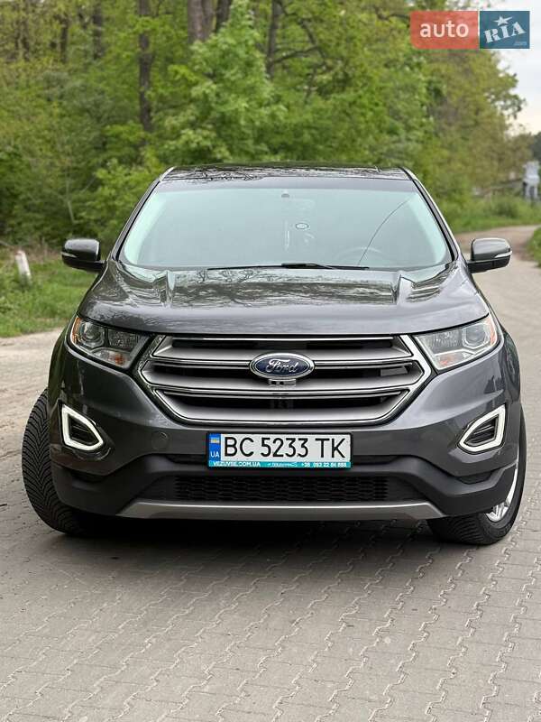 Внедорожник / Кроссовер Ford Edge 2018 в 
