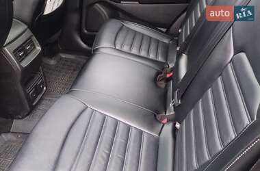 Внедорожник / Кроссовер Ford Edge 2015 в 