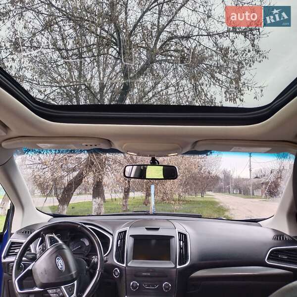 Позашляховик / Кросовер Ford Edge 2015 в Глевасі
