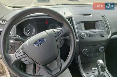 Позашляховик / Кросовер Ford Edge 2017 в 