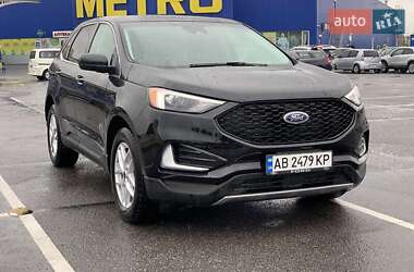 Позашляховик / Кросовер Ford Edge 2023 в 