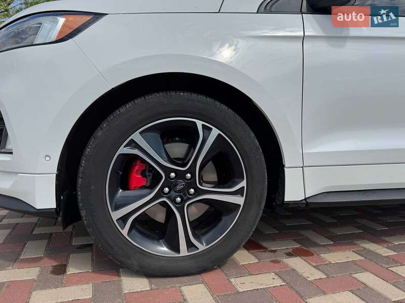 Внедорожник / Кроссовер Ford Edge 2021 в Татарбунарах
