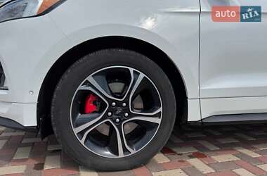 Внедорожник / Кроссовер Ford Edge 2021 в 