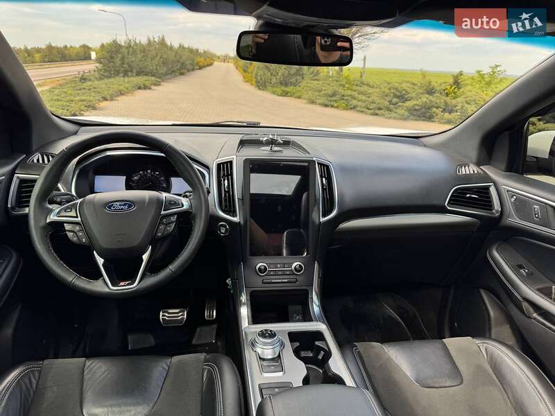 Внедорожник / Кроссовер Ford Edge 2021 в Татарбунарах