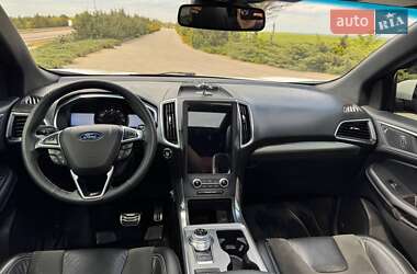 Внедорожник / Кроссовер Ford Edge 2021 в 