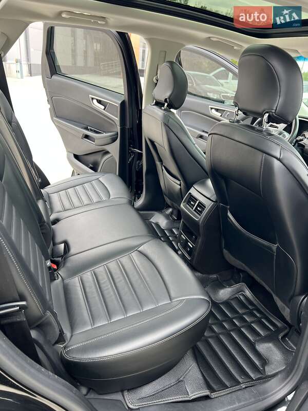 Позашляховик / Кросовер Ford Edge 2015 в Львові