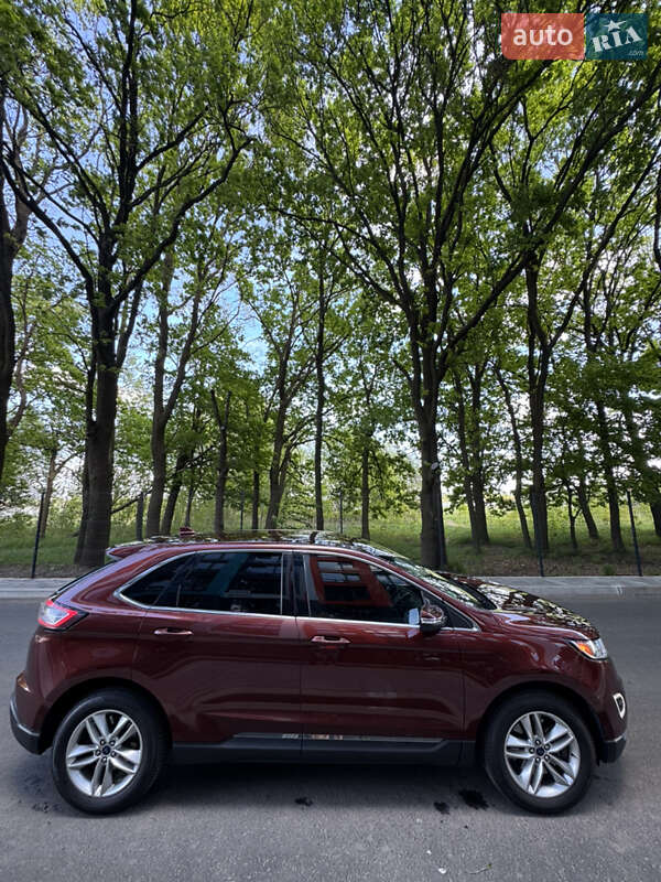 Внедорожник / Кроссовер Ford Edge 2016 в Чернигове