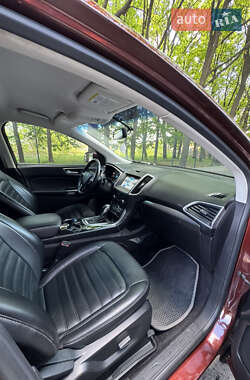 Внедорожник / Кроссовер Ford Edge 2016 в 
