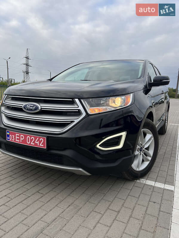 Внедорожник / Кроссовер Ford Edge 2016 в Нововолынске