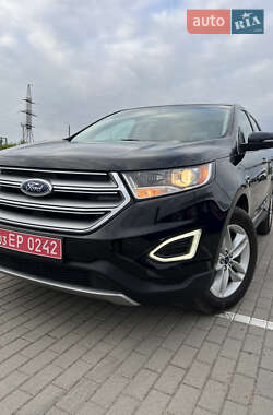 Внедорожник / Кроссовер Ford Edge 2016 в 