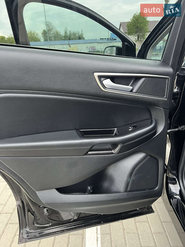 Внедорожник / Кроссовер Ford Edge 2016 в Нововолынске