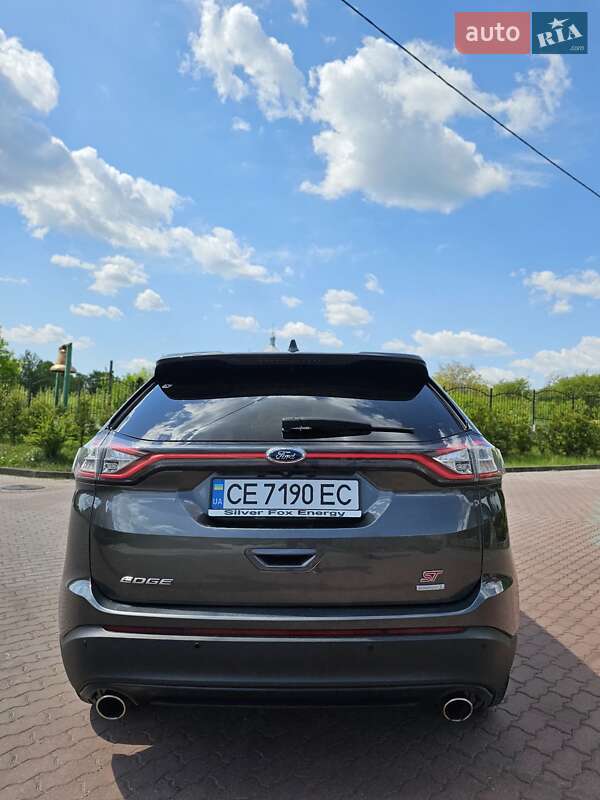Внедорожник / Кроссовер Ford Edge 2016 в Черновцах