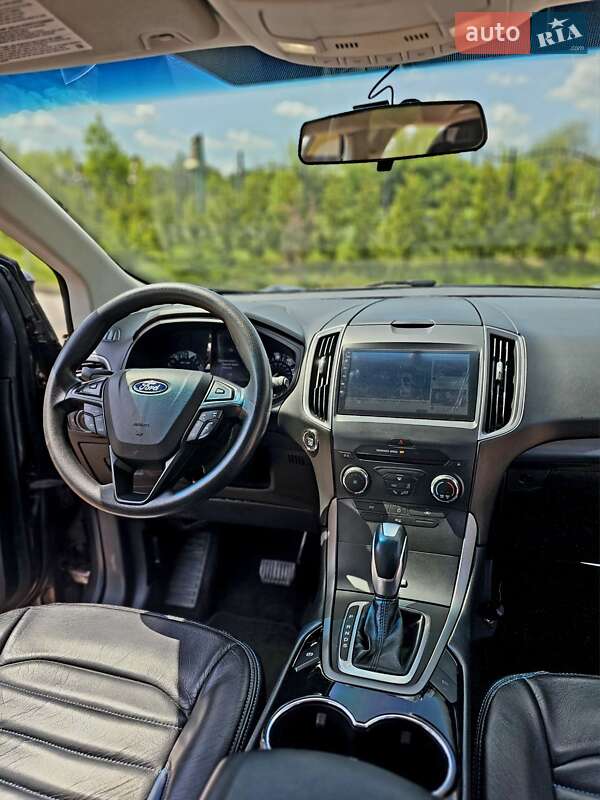Внедорожник / Кроссовер Ford Edge 2016 в Черновцах