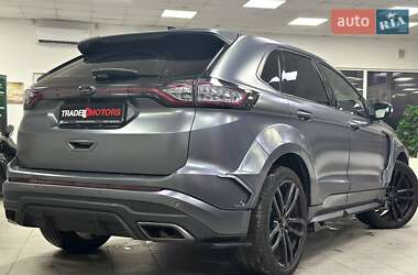 Позашляховик / Кросовер Ford Edge 2016 в 