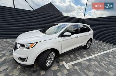 Внедорожник / Кроссовер Ford Edge 2017 в 