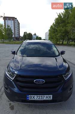 Внедорожник / Кроссовер Ford Edge 2017 в 