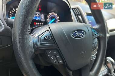 Внедорожник / Кроссовер Ford Edge 2016 в 